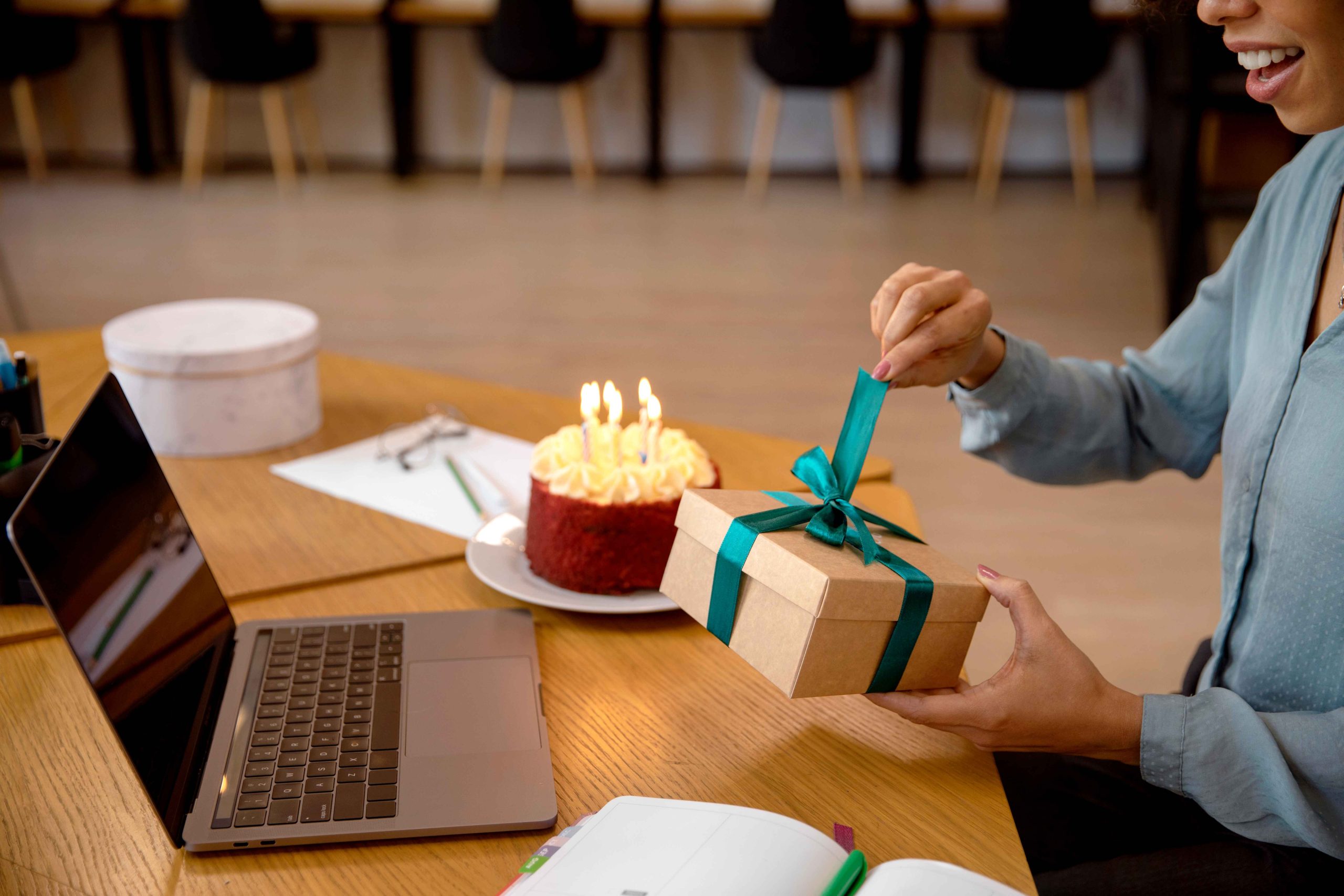 Gifts You Can Easily Send To Your Dear Ones Online