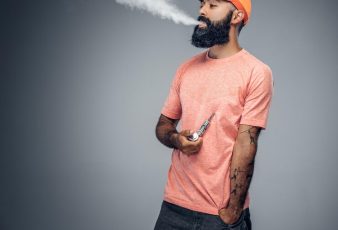 Four Reasons To Use Disposable Vapes