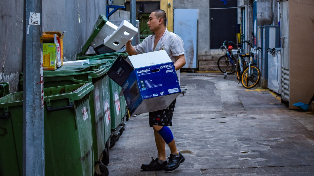 What You Can and Can’t Throw Away in a Dumpster Rental