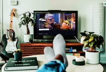 Relaxing Movies to Watch and De-Stress After Work!