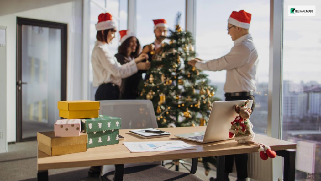 8 Creative and Unique Office Christmas Decorating Ideas